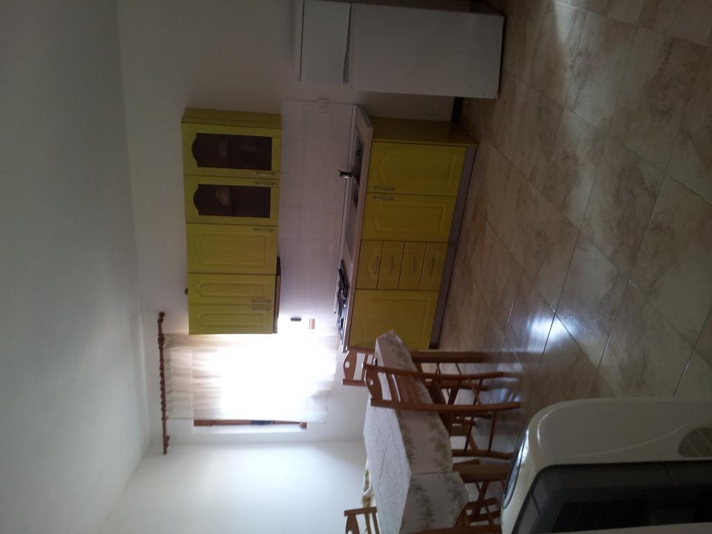 Velaj Apartments Orikum Zimmer foto